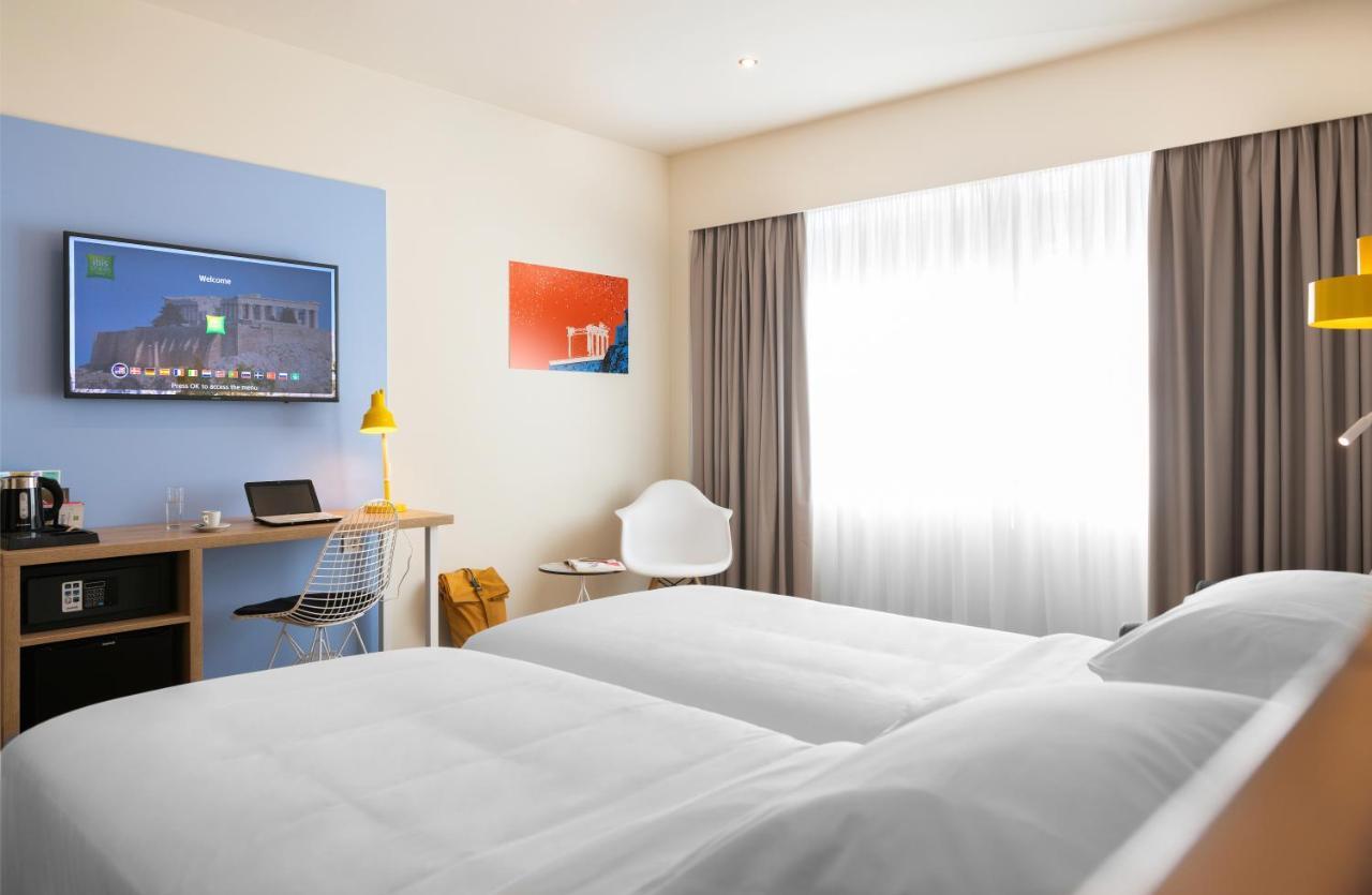 Hotel Ibis Styles Athens Routes Esterno foto