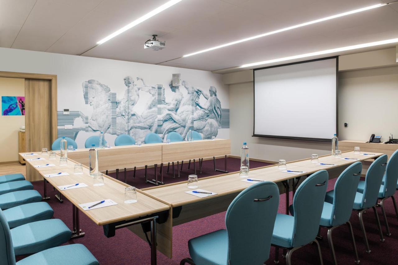 Hotel Ibis Styles Athens Routes Esterno foto