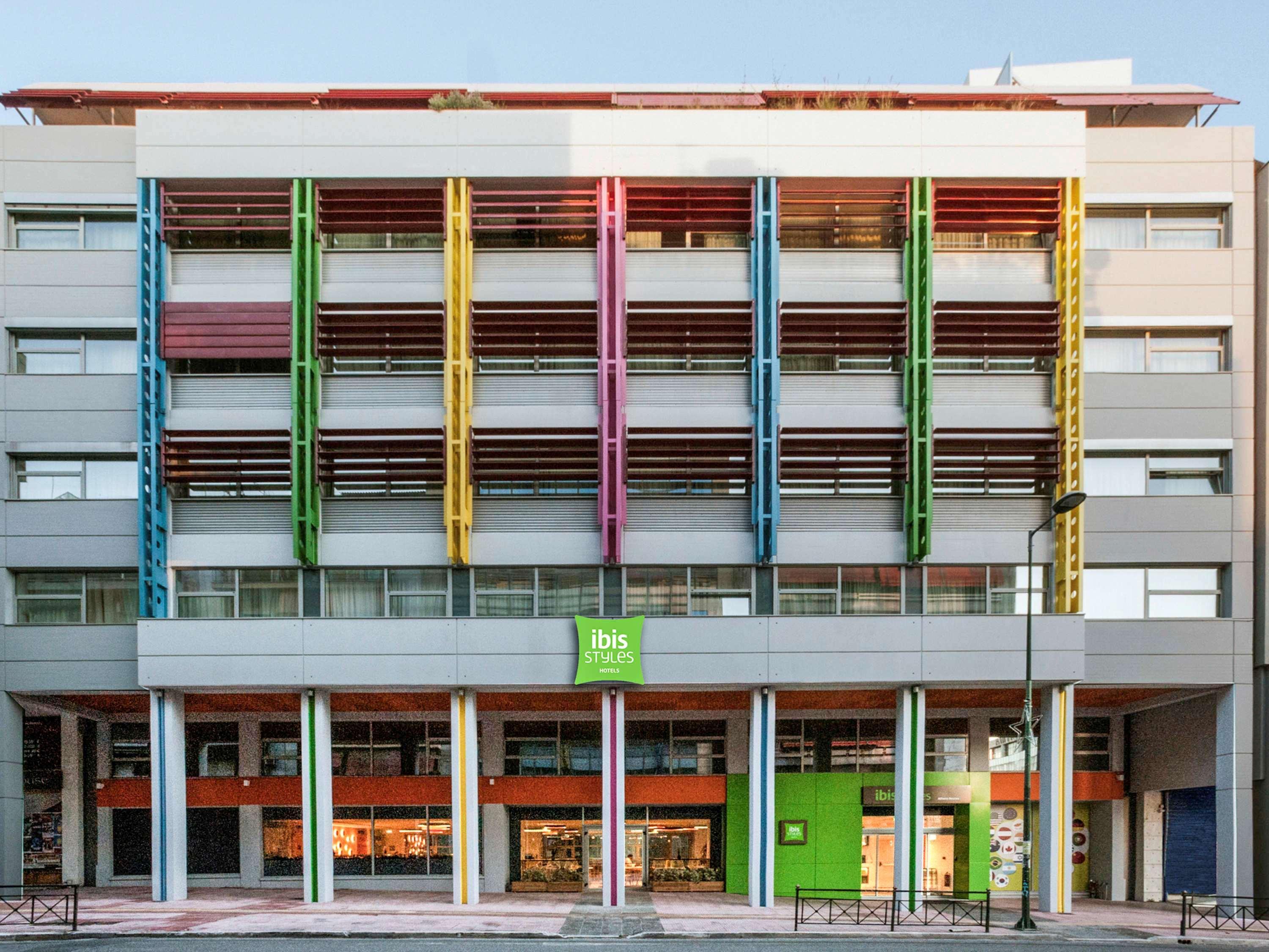 Hotel Ibis Styles Athens Routes Esterno foto